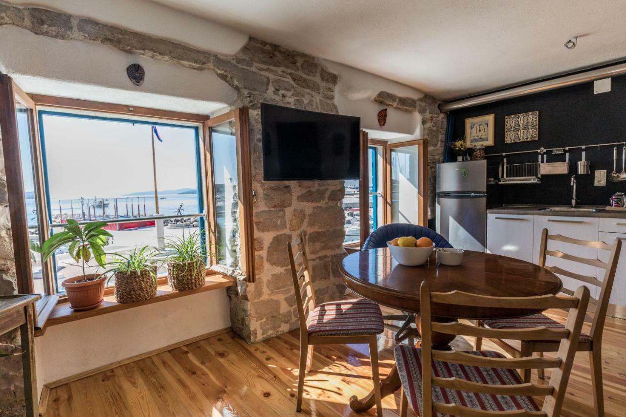Old House Apartamento Vodice Exterior foto